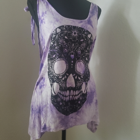 Just In: Lilac Tank w/ Glitter Sugar Skull Inspired Design - Picture 3 of 11